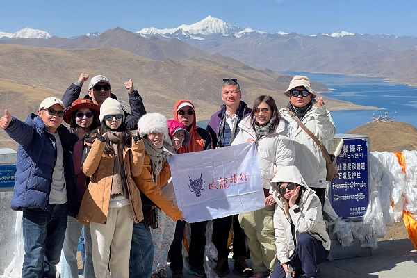 13-Day Tibet Tour on Flights and Soft Sleepers: Nyingchi+Lhasa+Everest+Yamdrok Lake+Shigatse+Namtso+Basomtso Lake
