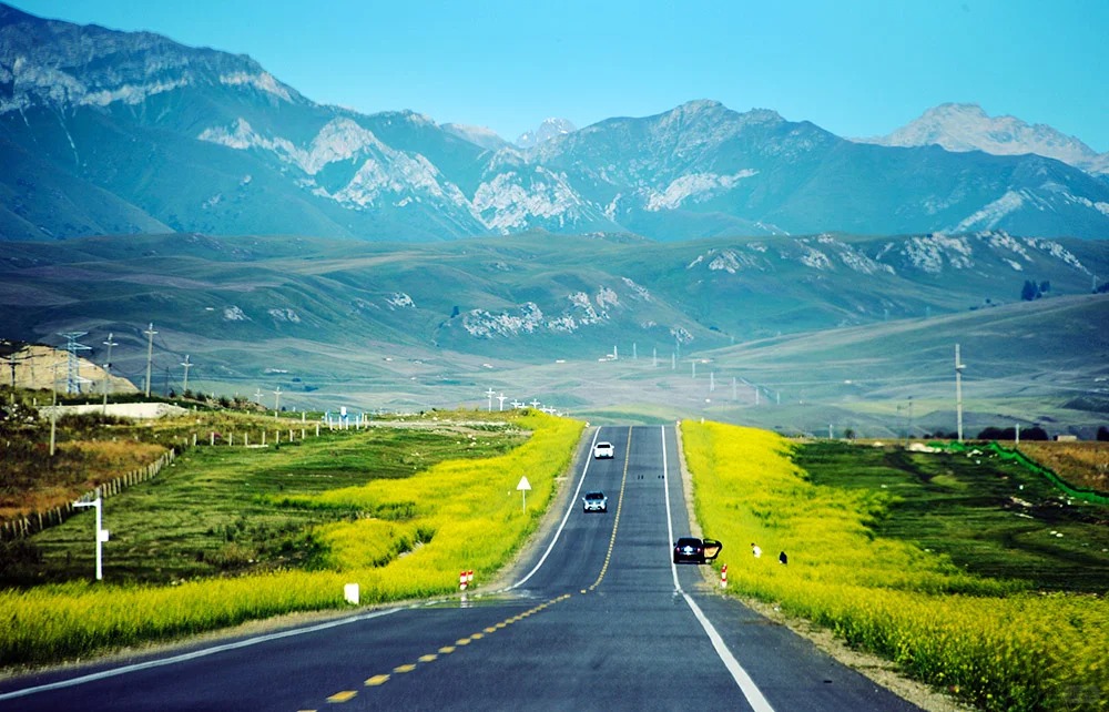 Duku Highway Comprehensive Travel Guide: Best Stops, Food, Photos & Tips