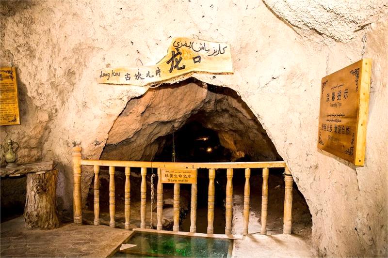 Best Places to Visit in Turpan ：Jiaohe Ancient City,Grape Valleys & Desert Wonders