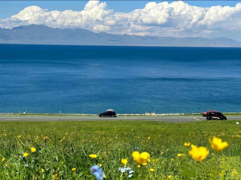 Sayram Lake in All Four Seasons: Exploring the Pearl of the Plateau