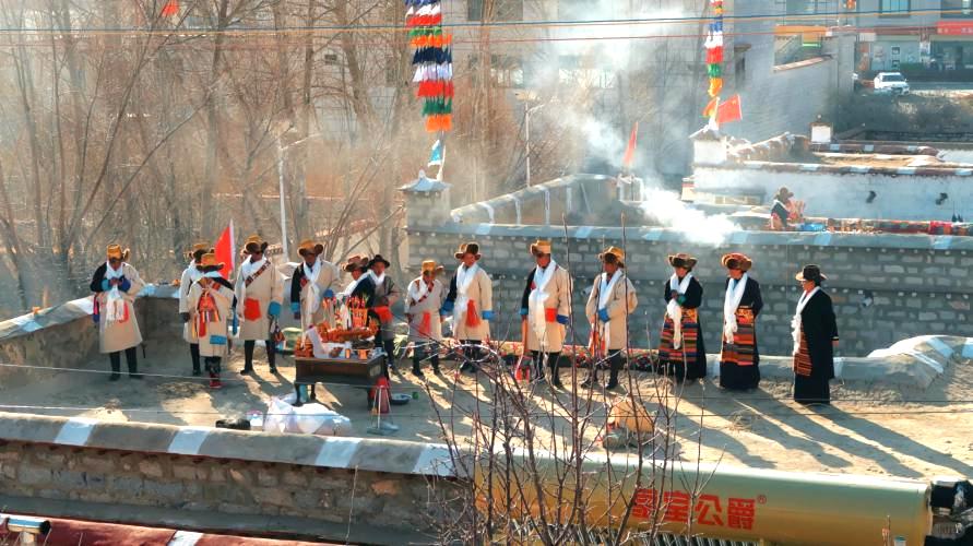 Festival Travel in Tibet: Shoton Festival, Saga Dawa, and Tibetan New Year