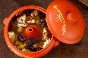 Yunnan Food Guide: What to Eat Beyond Crossing-the-Bridge Rice Noodles